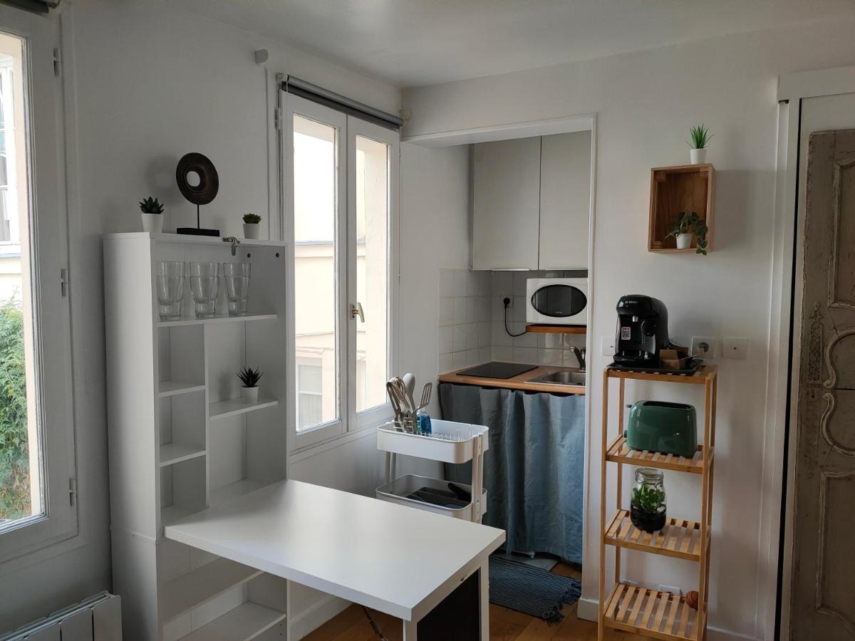 Studio Charme Haut-Marais Paris Exterior photo